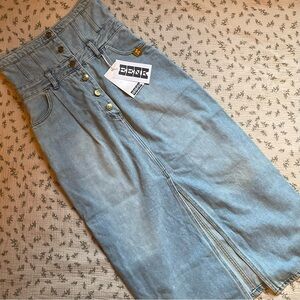 Eenk Uplift High-Rise Denim Skirt